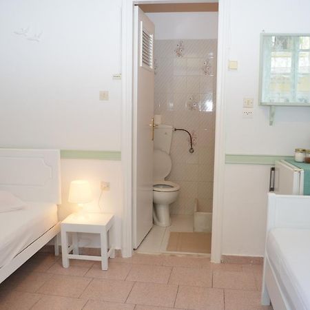 Aegli Rooms Тинос Стая снимка