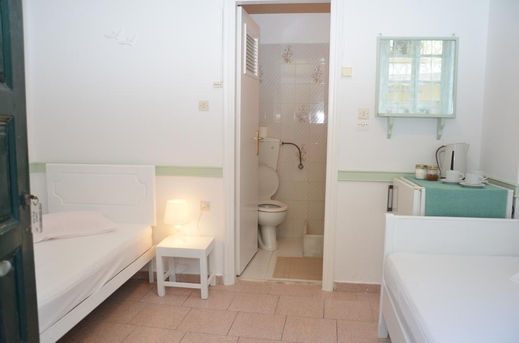 Aegli Rooms Тинос Стая снимка